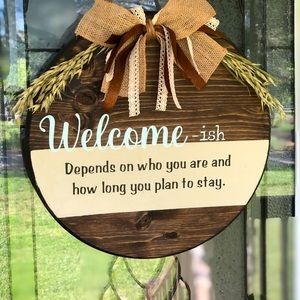 Welcome door hanger.